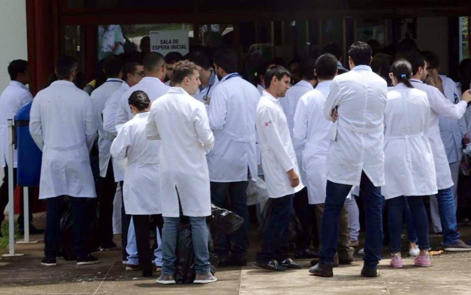 Covid gerou quase 20 mil registros de doença e acidente de trabalho Covid gerou quase 20 mil registros de doença e acidente de trabalho