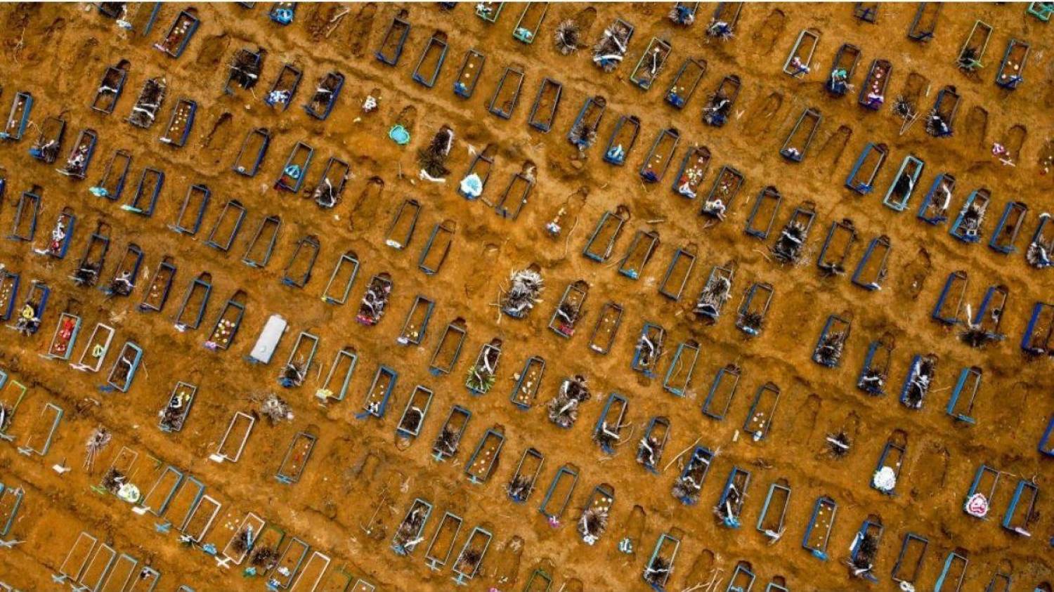 Boicotada por Bolsonaro, vacinação teria evitado 112 mil mortes por Covid Boicotada por Bolsonaro, vacinação teria evitado 112 mil mortes por Covid