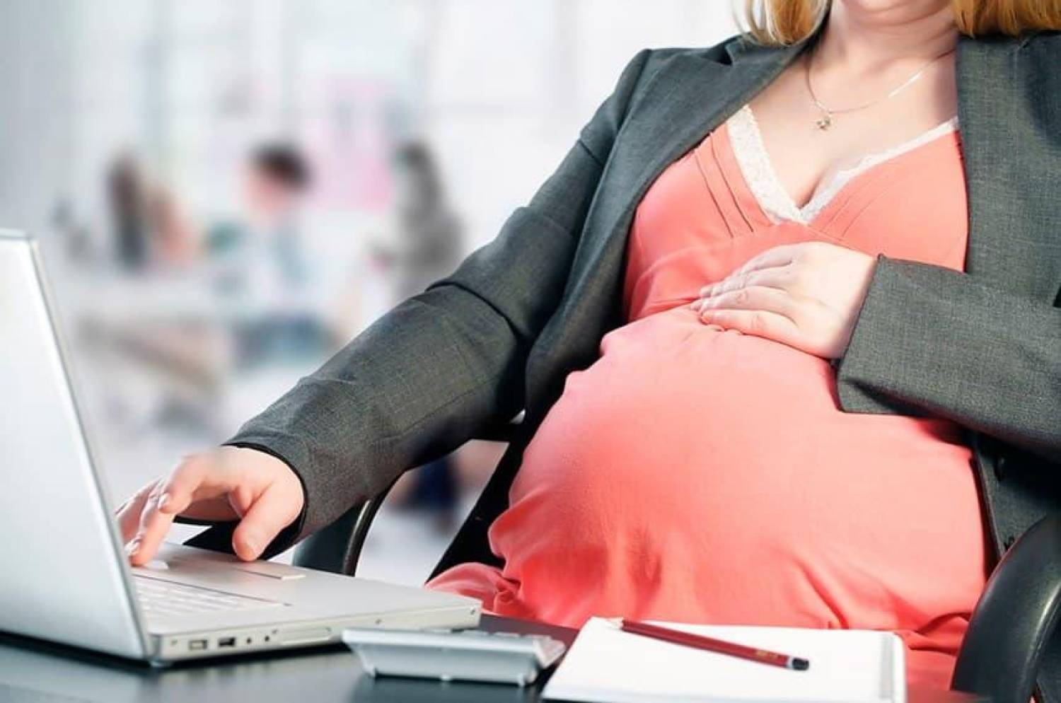 Grávidas são obrigadas a voltar já ao trabalho presencial em suas empresas? Grávidas são obrigadas a voltar já ao trabalho presencial em suas empresas?