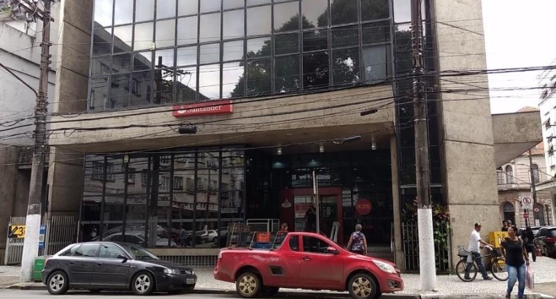 TST dá direito a bancário do Santander entrar com nova ação de indenização