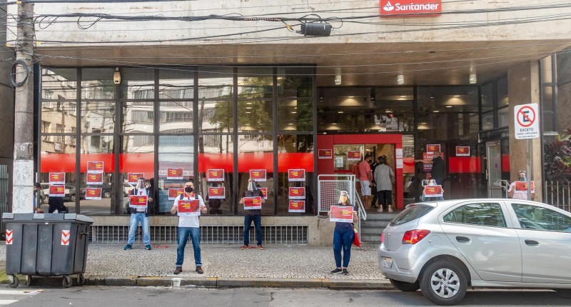 Tribunal condena Santander por metas abusivas: ‘situação vexatória’