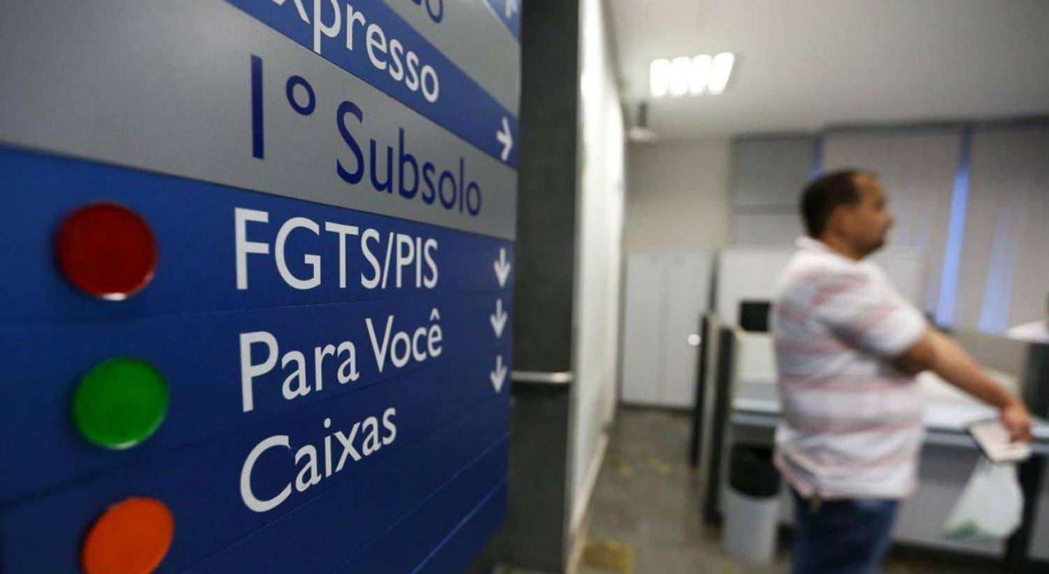 A Caixa é de todos, não é de Guimarães e Guimarães não é a Caixa A Caixa é de todos, não é de Guimarães e Guimarães não é a Caixa