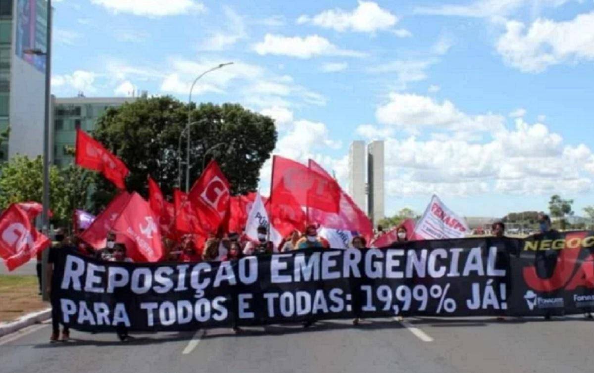 Servidores federais mobilizam-se para ato unificado em Brasília dia 31
