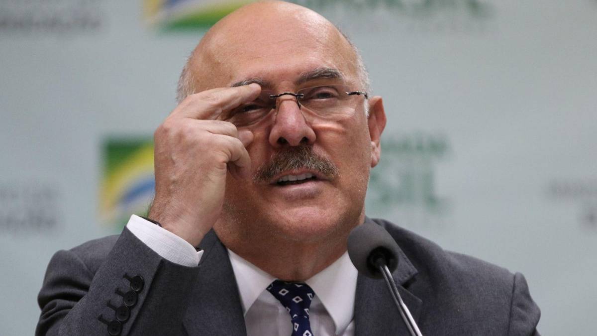 Ex-ministro Milton Ribeiro e pastor ligado a Bolsonaro são presos pela PF