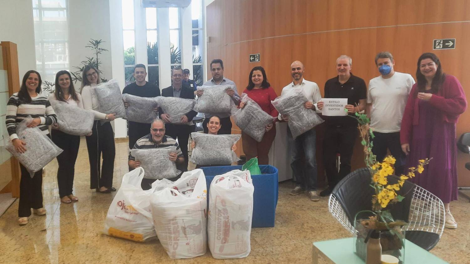 Sindicato: Campanha do Agasalho ganha reforço de bancários do BB Sindicato: Campanha do Agasalho ganha reforço de bancários do BB