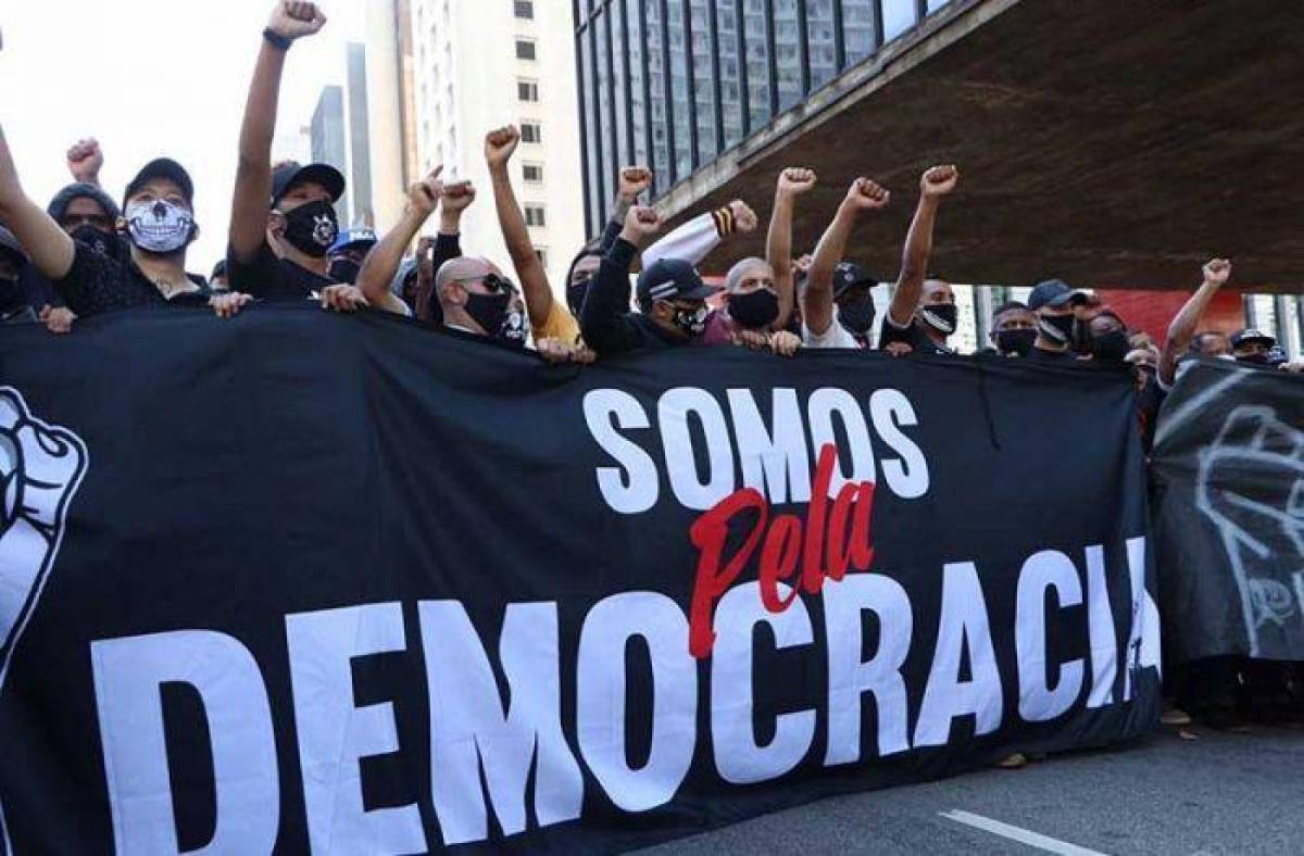 Centrais Sindicais assinam carta em defesa da democracia e realizarão atos
