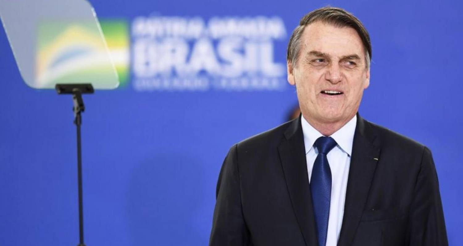 Bolsonaro corta verba do combate ao câncer para bancar orçamento secreto Bolsonaro corta verba do combate ao câncer para bancar orçamento secreto