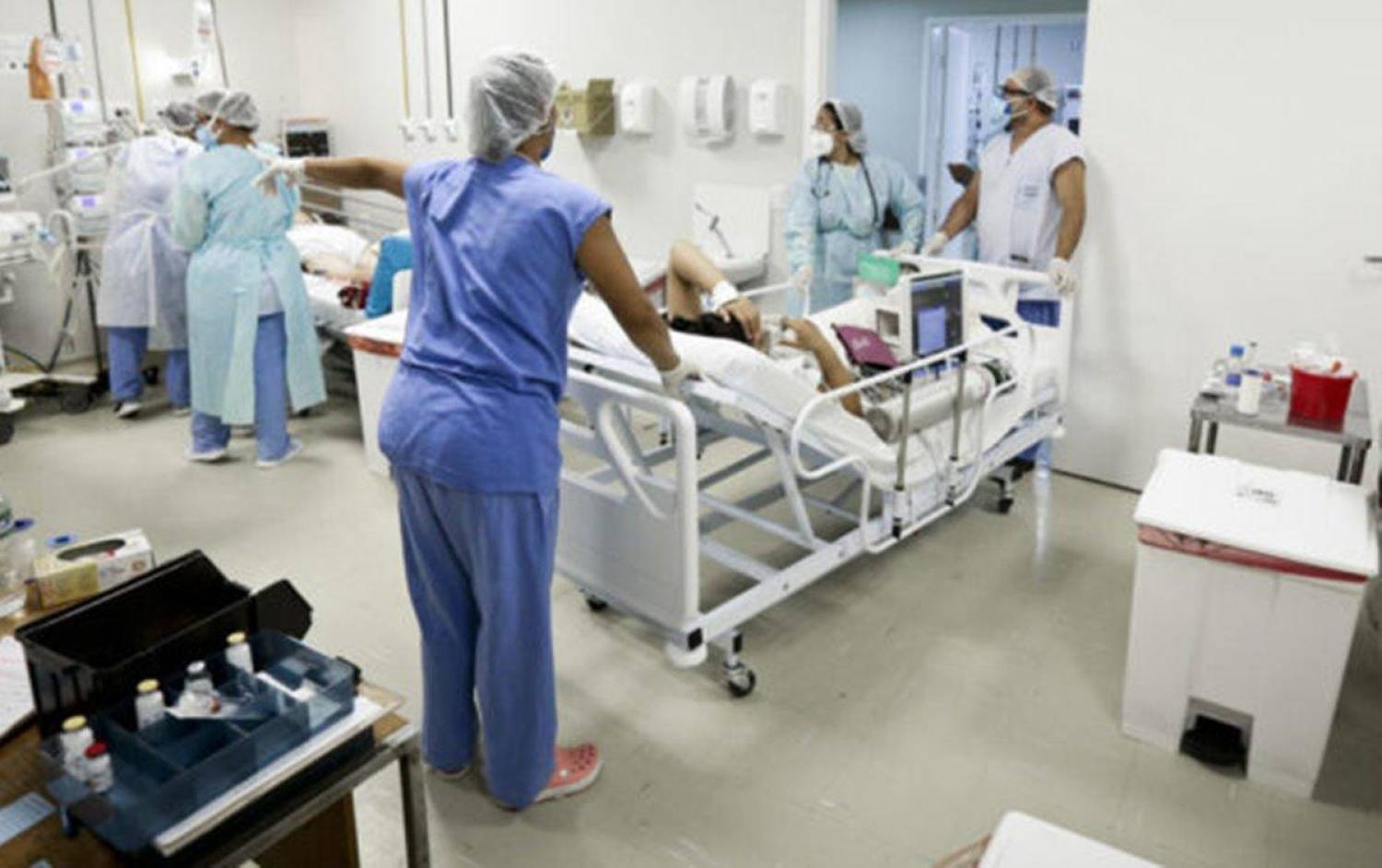 COVID-19 MATOU MAIS DE 4,5 MIL PROFISSIONAIS DE SAÚDE NO BRASIL COVID-19 MATOU MAIS DE 4,5 MIL PROFISSIONAIS DE SAÚDE NO BRASIL