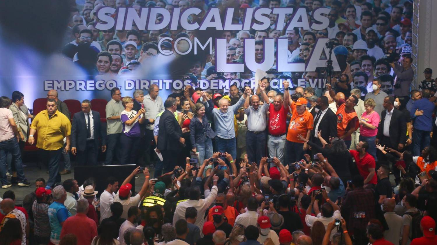 Transição tem sindicalistas e acadêmicos mirando reforma e direitos Transição tem sindicalistas e acadêmicos mirando reforma e direitos