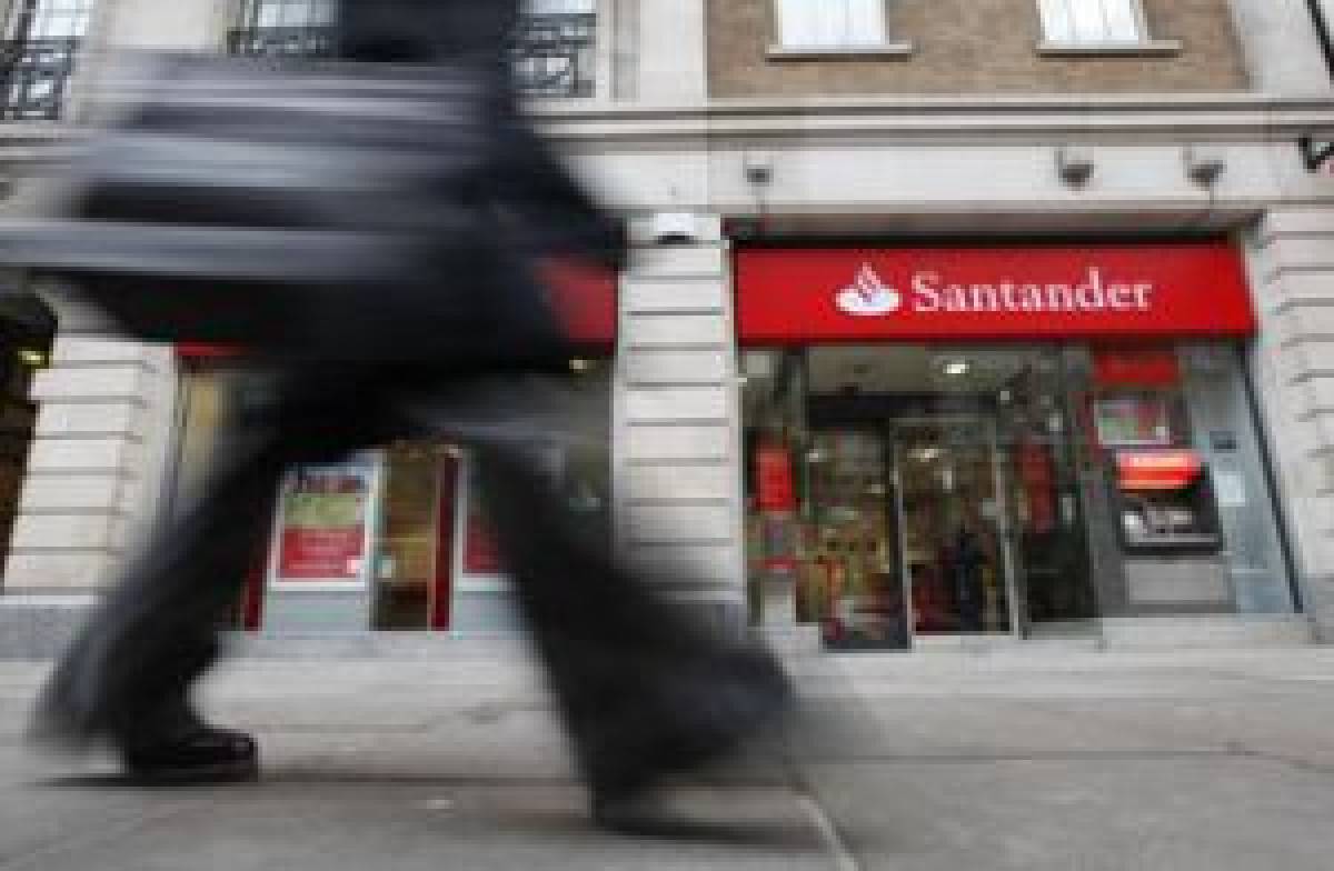 Matriz do Santander estuda vender 3% da filial brasileira e levantar R$ 1,58 bilhão