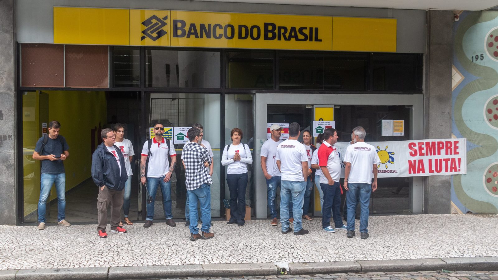 Inscrições Do Concurso Do Banco Do Brasil Terminam Nesta Sexta – SEEB ...